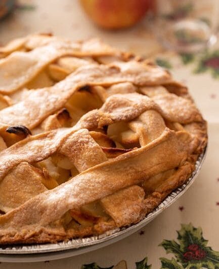 Un stylo dans la tarte aux pommes : la nouvelle fève tendance en Dordogne ?