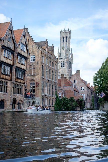 Alerte à Bruges : Ces touristes qui volent des pavés en souvenir (et ce n'est pas une blague) !