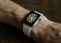 Le pape Léon XIV et son Apple Watch : quand la technologie s'invite au Vatican !