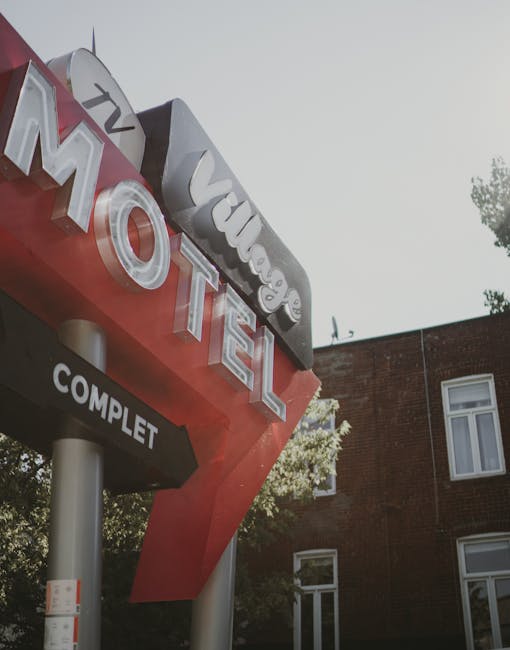 Monteton, le village qui a perdu son panneau six fois (et on comprend pourquoi!) 😂