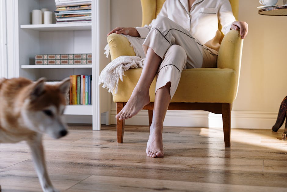 Ce chien boite comme son maître et c'est la chose la plus mignonne (et bizarre) que vous verrez aujourd'hui !