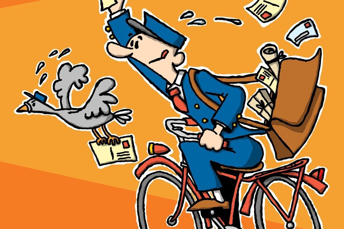 Cette factrice de 19 ans traverse la France à vélo pour livrer vos lettres d'amour (et c'est adorable !)