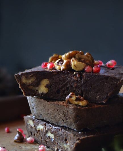 Parcoursup : quand les lycéens trollent le système avec des recettes de gâteaux et des "salu" 🍰