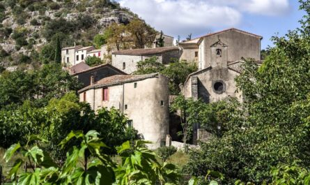Dans ce village français, mentir peut vous faire devenir roi (et c'est parfaitement légal !)