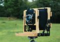 Un appareil photo géant fait revivre une technique oubliée : quand la photographie devient spectacle !