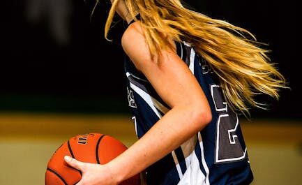 Quand la WNBA devient le théâtre d'une guerre des sex-toys : l'histoire la plus WTF du sport féminin