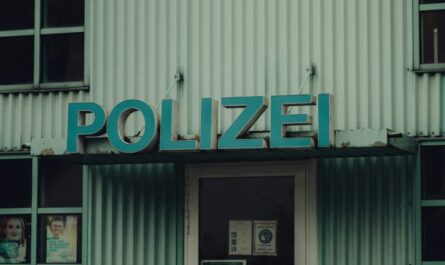 Quand la police de Stuttgart cachait des radars dans des poubelles : l'invention la plus insolite des années 80 !