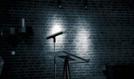Marseille : Quand le stand-up prend de la hauteur (et du vertige !)