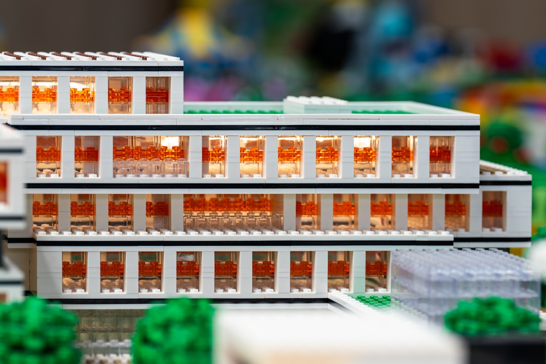 Un Grand Palais en LEGO se construit sous vos yeux à Paris (et c'est gratuit !)