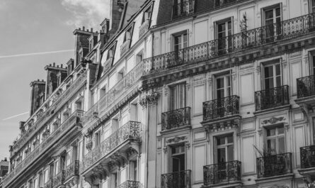 À 91 ans, il devient papa pour la 7e fois : "Robert De Niro, t'es battu mon vieux !"