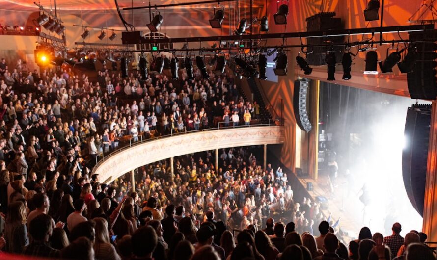 Pierre Niney et Loris Giuliano remplissent Bercy en 2 jours : le pari fou qui a marché !
