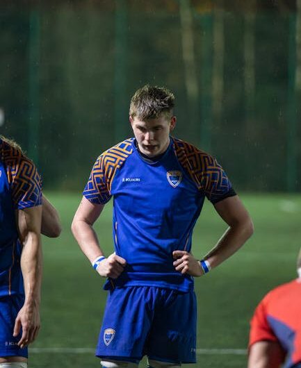 Ils ont perdu un pari… et fini en mode œuf dur sur la pelouse de Toulouse