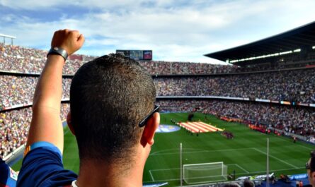 Coupe du monde 2026 : le supporter qui s’envole, la Shakira suspecte et le nom à 70 €… mon best-of du grand n’importe quoi
