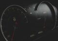 Il attendait le million au compteur… sa Renault est repartie à zéro comme si de rien n’était