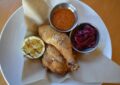 Ce plat suédois au poulet et à la banane fait rire les Français… jusqu’à la première bouchée