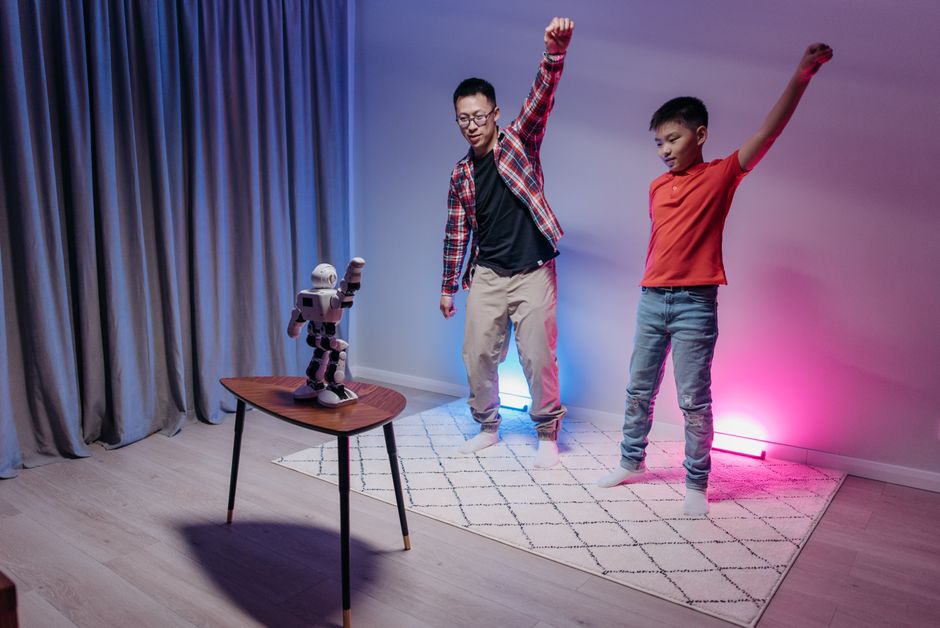 Elle se met à faire du breakdance en plein JT… mais il y a un twist