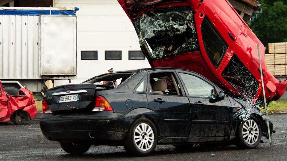 Sexe au volant près de Lisbonne : l’accident absurde qui vire au drame